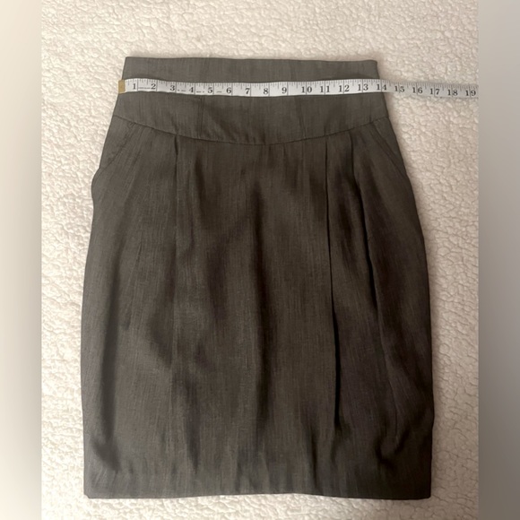Zara Grey Pleaded High Waisted with Pockets Skirt size S - Picture 4 of 7